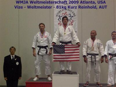 WM_Atlanta_2009_Kurz_Reinhold_Vizeweltmeister.jpg